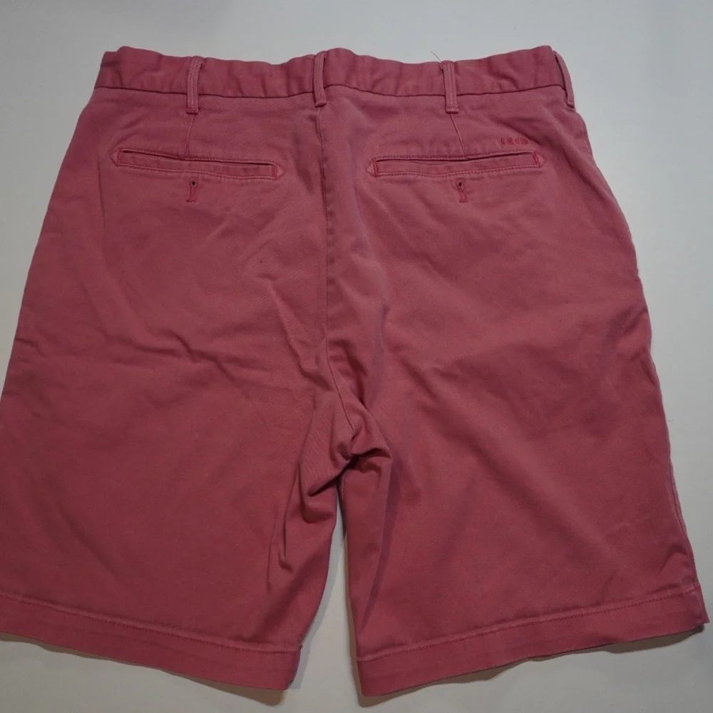 izod saltwater Men's Pink Shorts